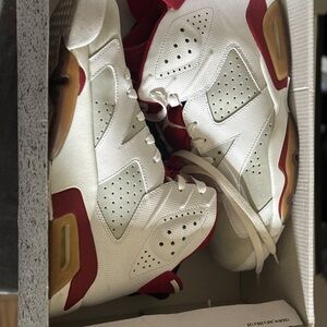Men’s Jordan 6s burgundy grey and white size 10